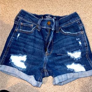 Hollister shorts!